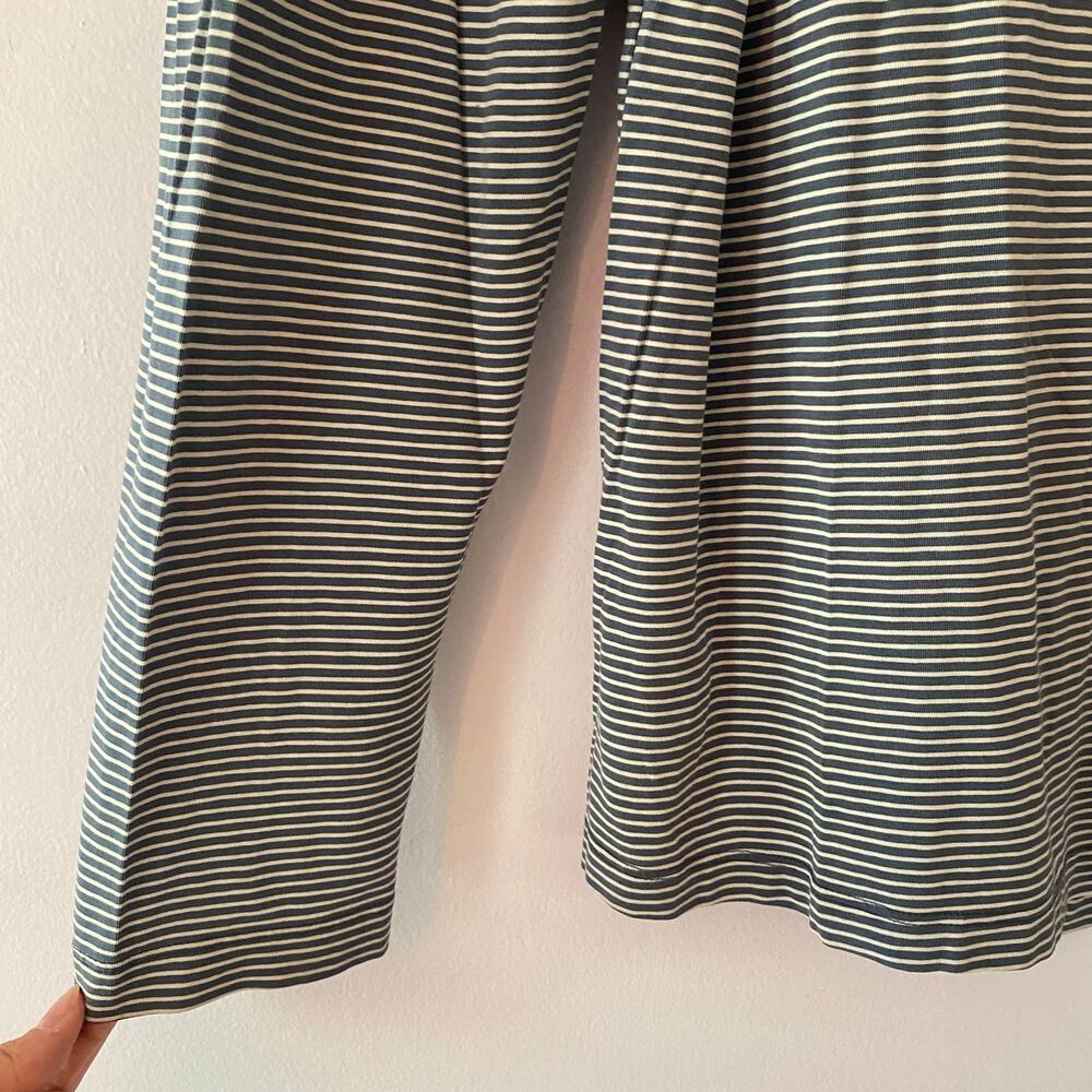 Lululemon Blue White Stripe 5 Year Basic Long Sle… - image 4